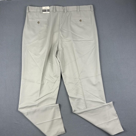 Oak Hill Pants Mens 44x32 British Khaki Microfiber Pleated Wrinkle Resistant - Picture 7 of 8